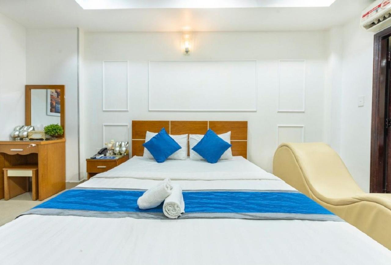 Ryo Hotel โฮจิมินห์ซิตี้ ภายนอก รูปภาพ